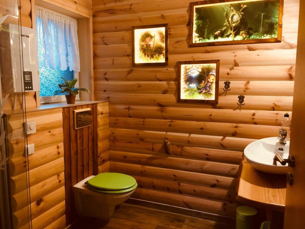 Holzhaus Trollbluemchen Am Wald Und See Neuruppin Esterno foto